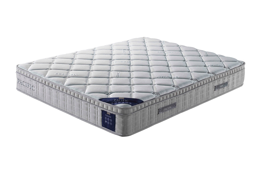Pacific 4ft 6 Mattress White