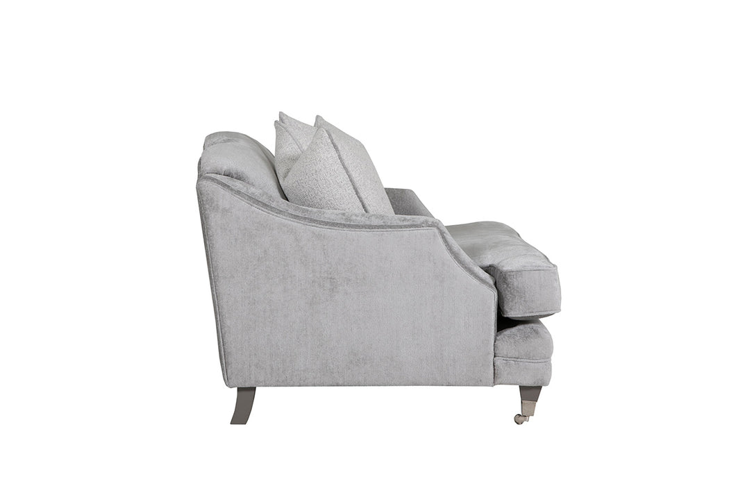Belvedere Snuggle Chair Silver