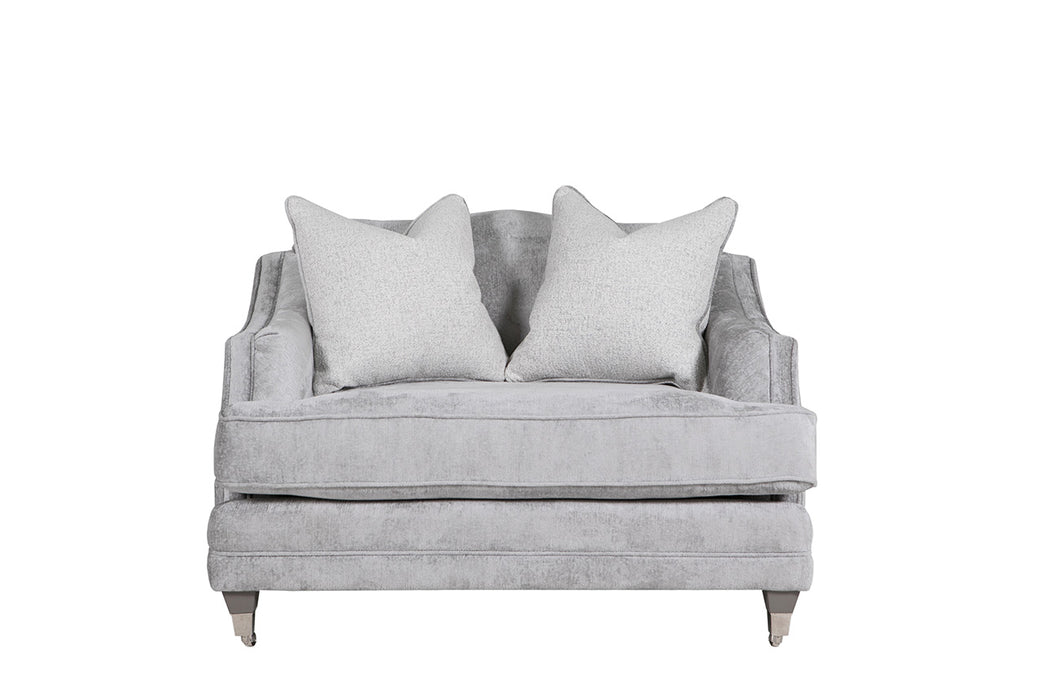 Belvedere Snuggle Chair Silver