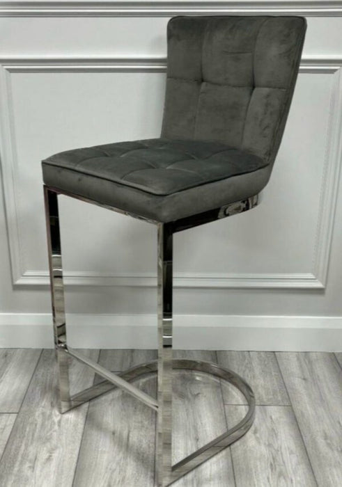 Della Stool (Set of 2)