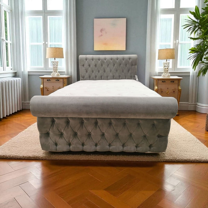 Buckingham Bed Set