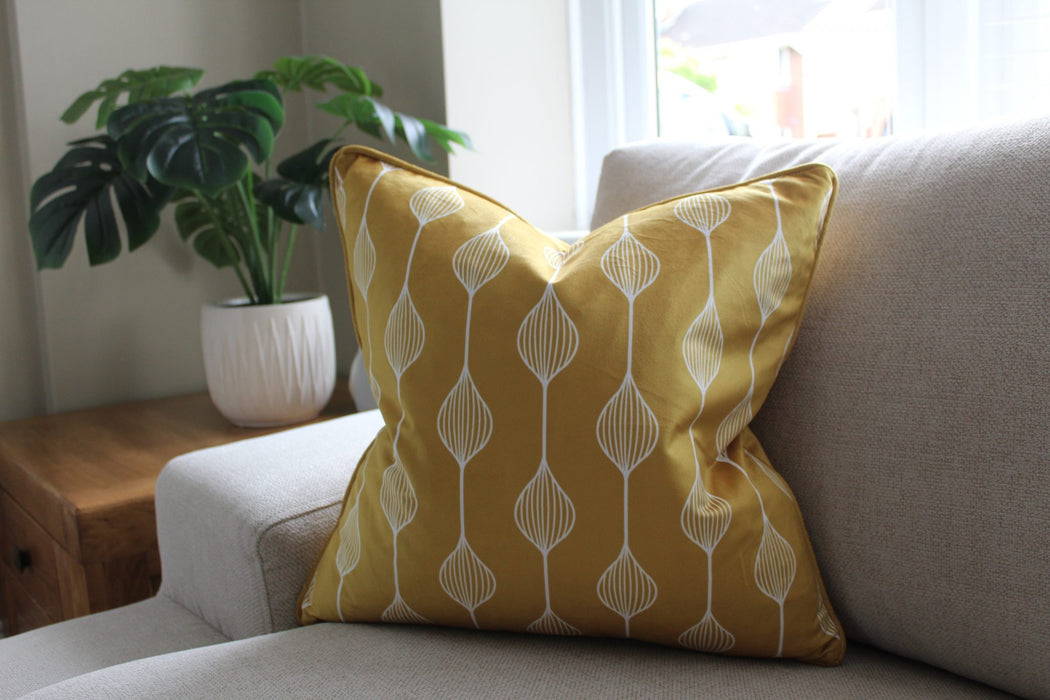 Chenille Spindle Cushion - Gold