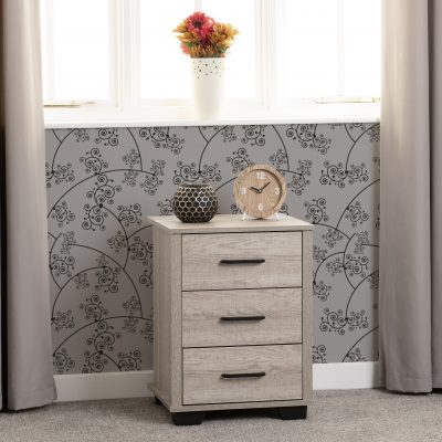 Oliver 3 Drawer Bedside Light Oak Effect