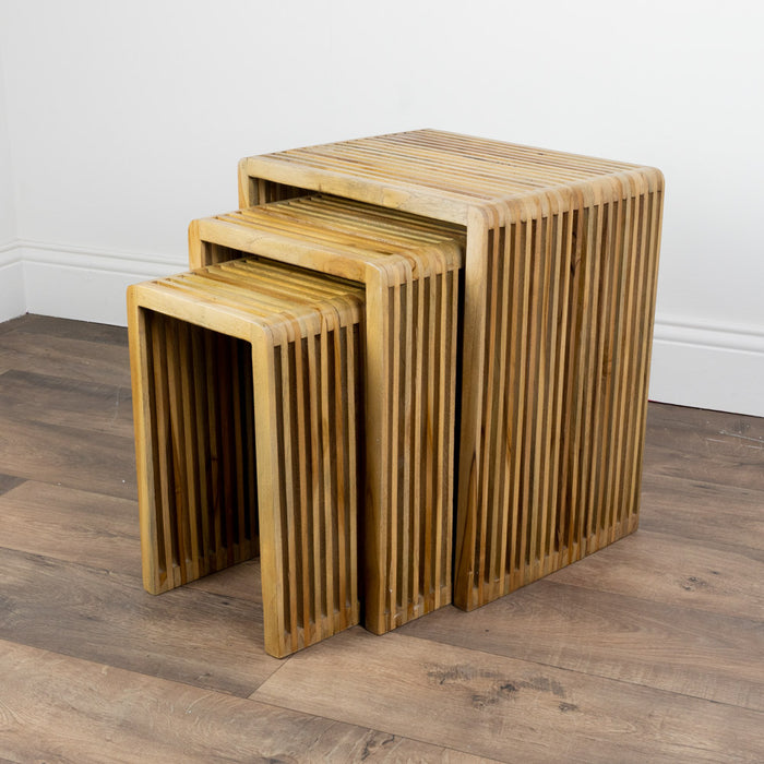 Bari s/3 nesting tables teak