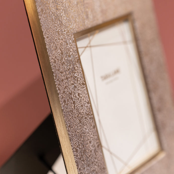 Fenton photo frame 4 x 6