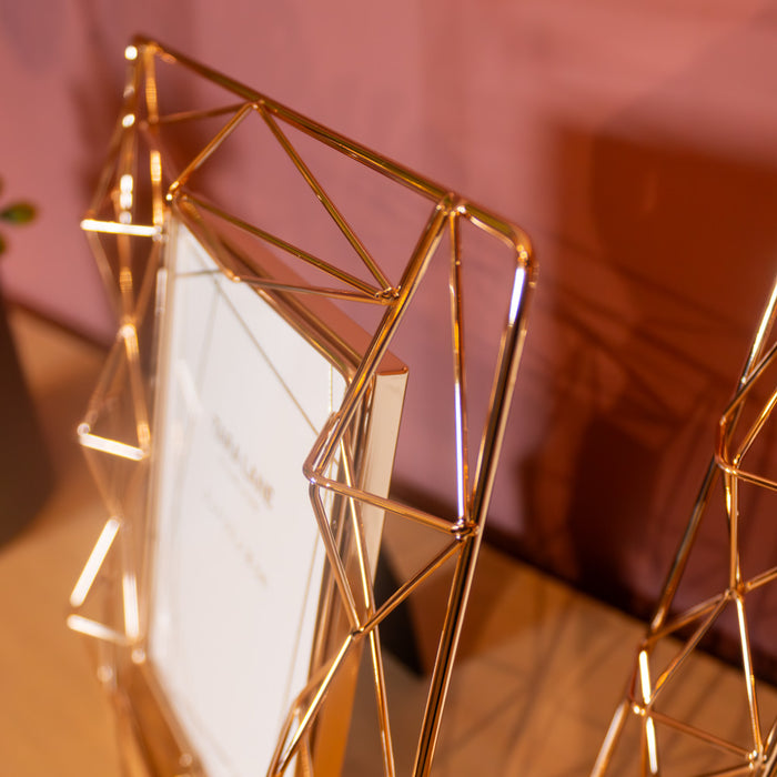 Isla contemporary photo frame gold 4 x 6