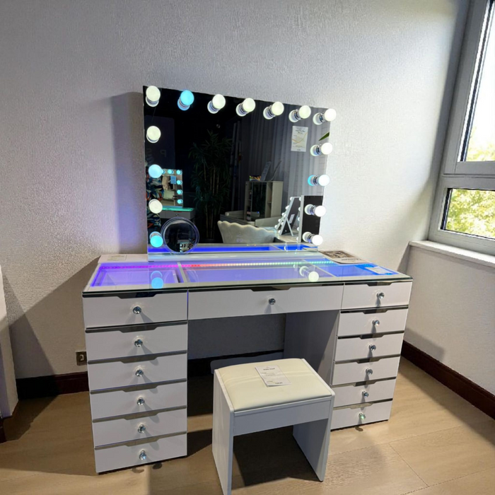 Hollywood Empire Vanity Set