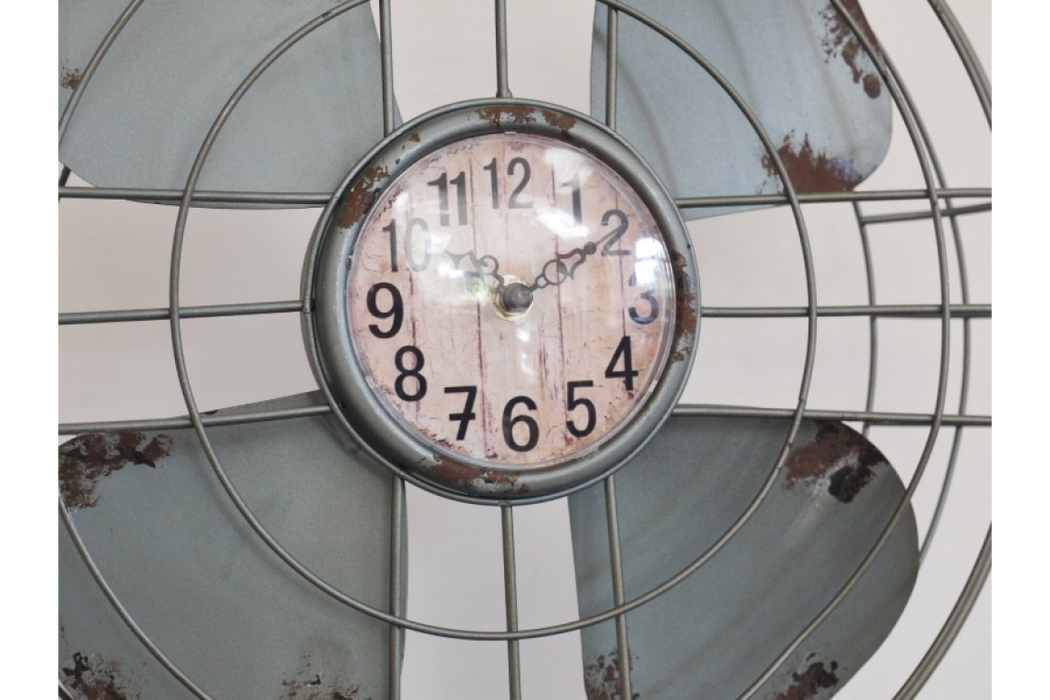 Fan Clock