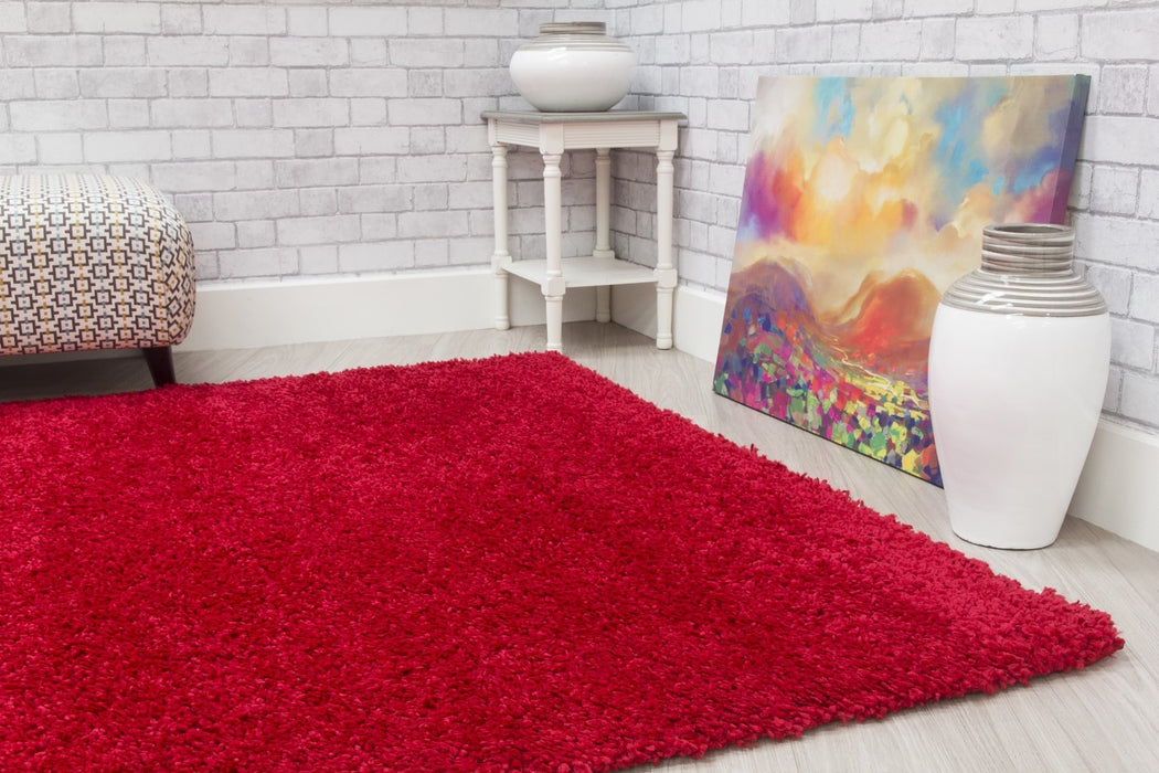 Red Shaggy Rug - Dreams