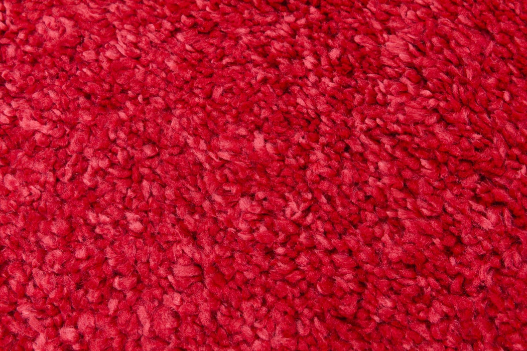 Red Shaggy Rug - Dreams