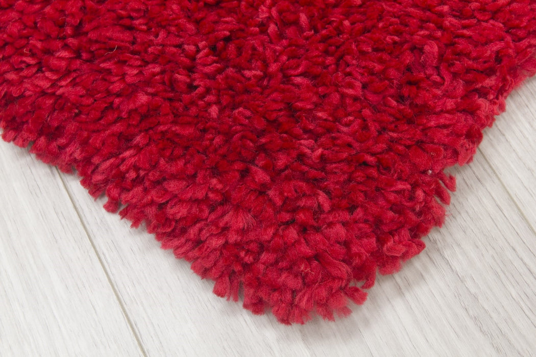 Red Shaggy Rug - Dreams