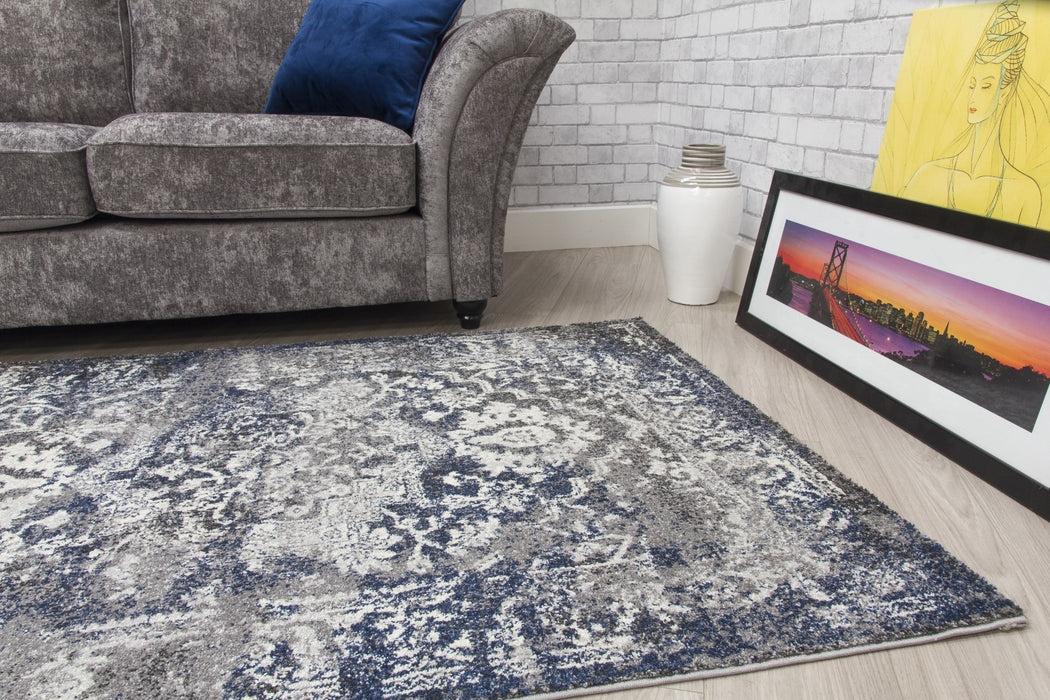 Medallion Distressed Navy Rug - Antika