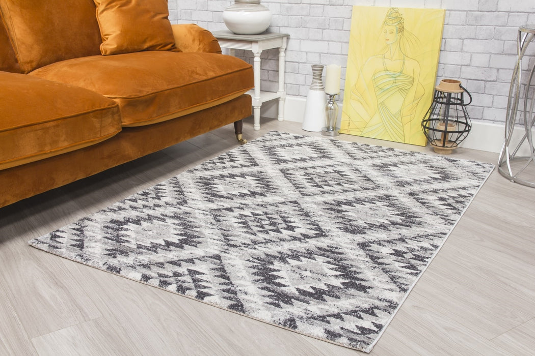 Geometric Grey Rug - Ardenne Azteca