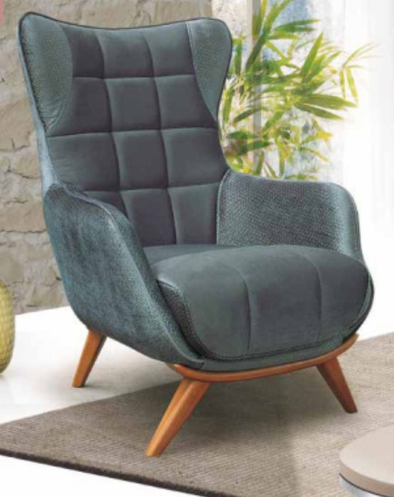 Manyas Armchair