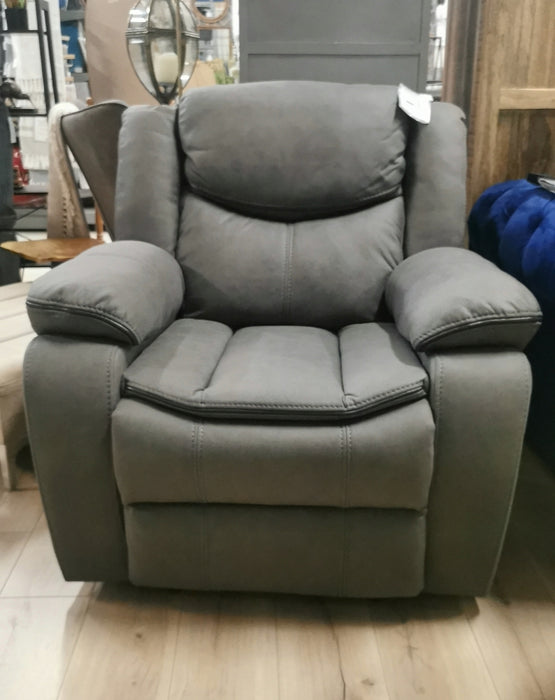 Vienna Recliner