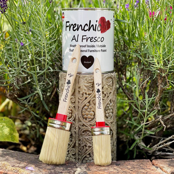 Frenchic - Petite Synthetic Oval Brush